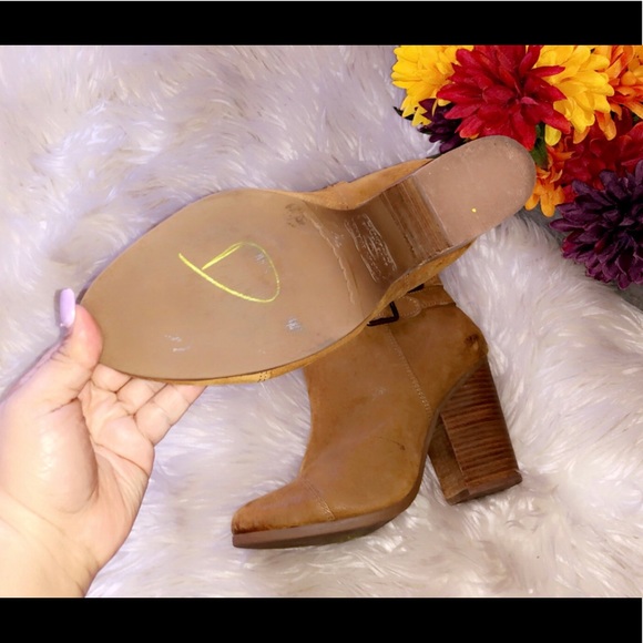 LUCKY BRAND Laureen Suede Ankle Bootie - Picture 7 of 8